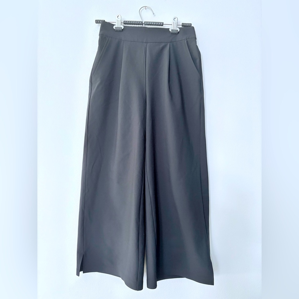 FWD Friday Cropped Woven Pant